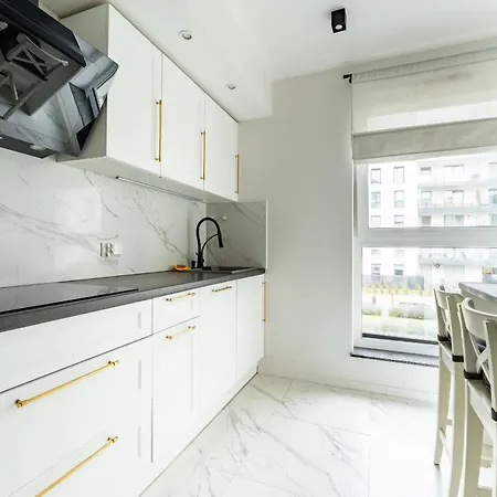 Apartment Marina Modern By Bookinghost *